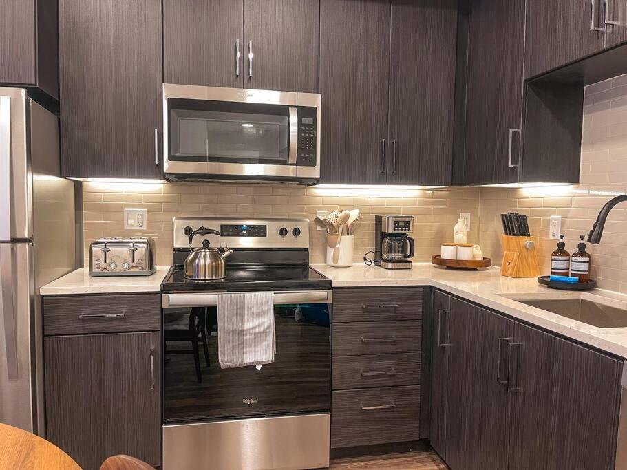 Luxury 1Bdr Centrally Located In Hollywood ロサンゼルス エクステリア 写真